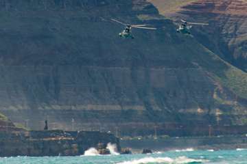 Cuatro países participan en ejercicios de desembarco frente a Las Canteras (Foto Antonio Rico)